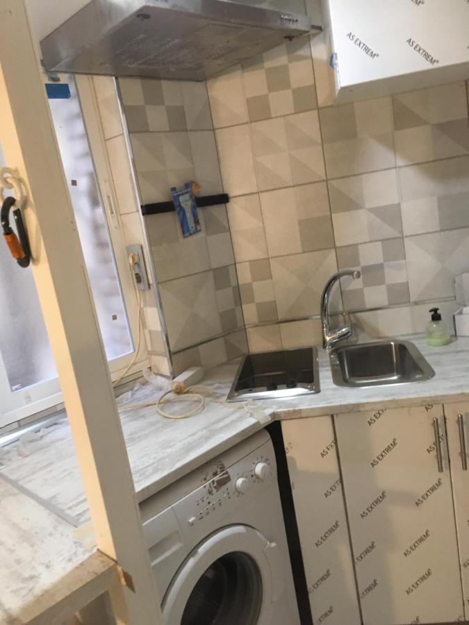 Acogedor Estudio Camarote En El Centro De Madrid Apartment Bagian luar foto
