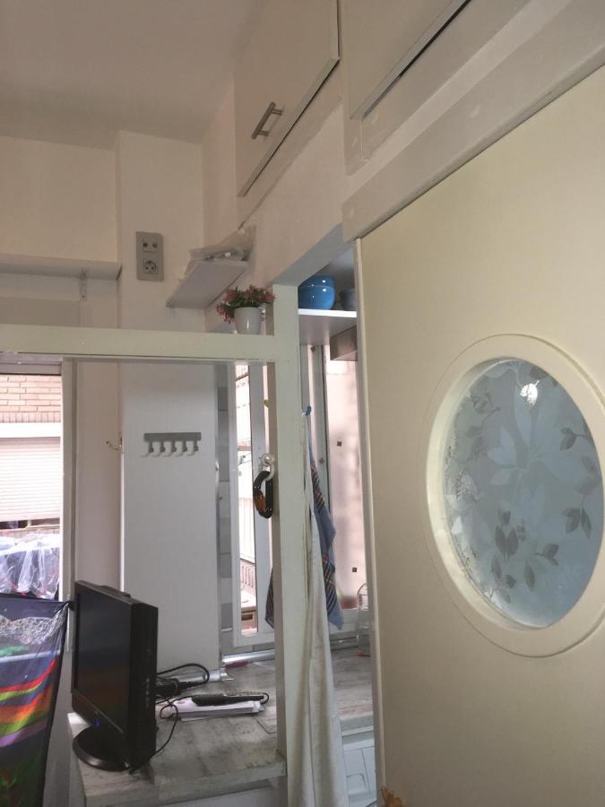 Acogedor Estudio Camarote En El Centro De Madrid Apartment Bagian luar foto